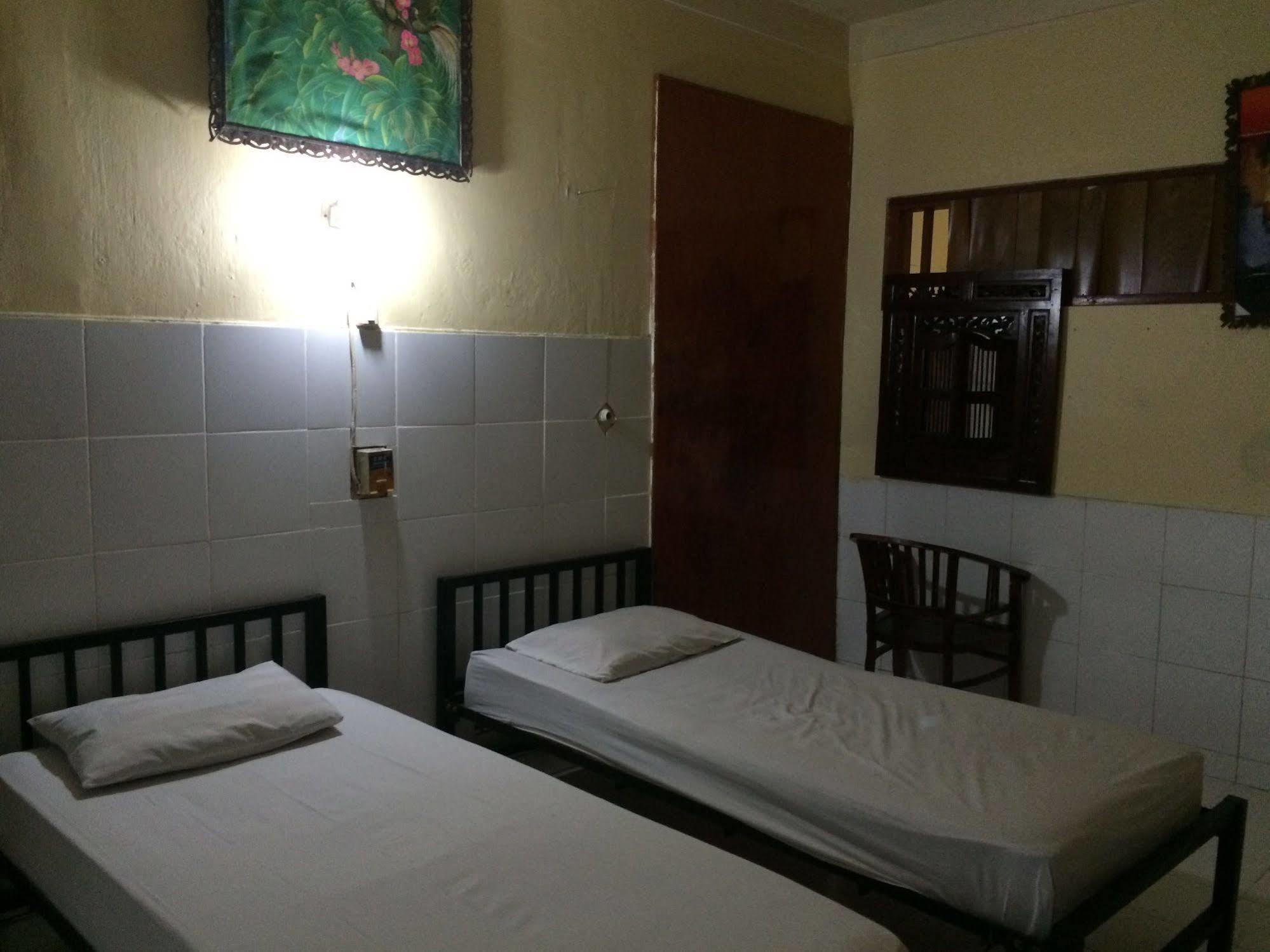 Rita Za Hotel Kuta Lombok Exterior foto